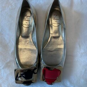 Limited Edition Roger Vivier Flats